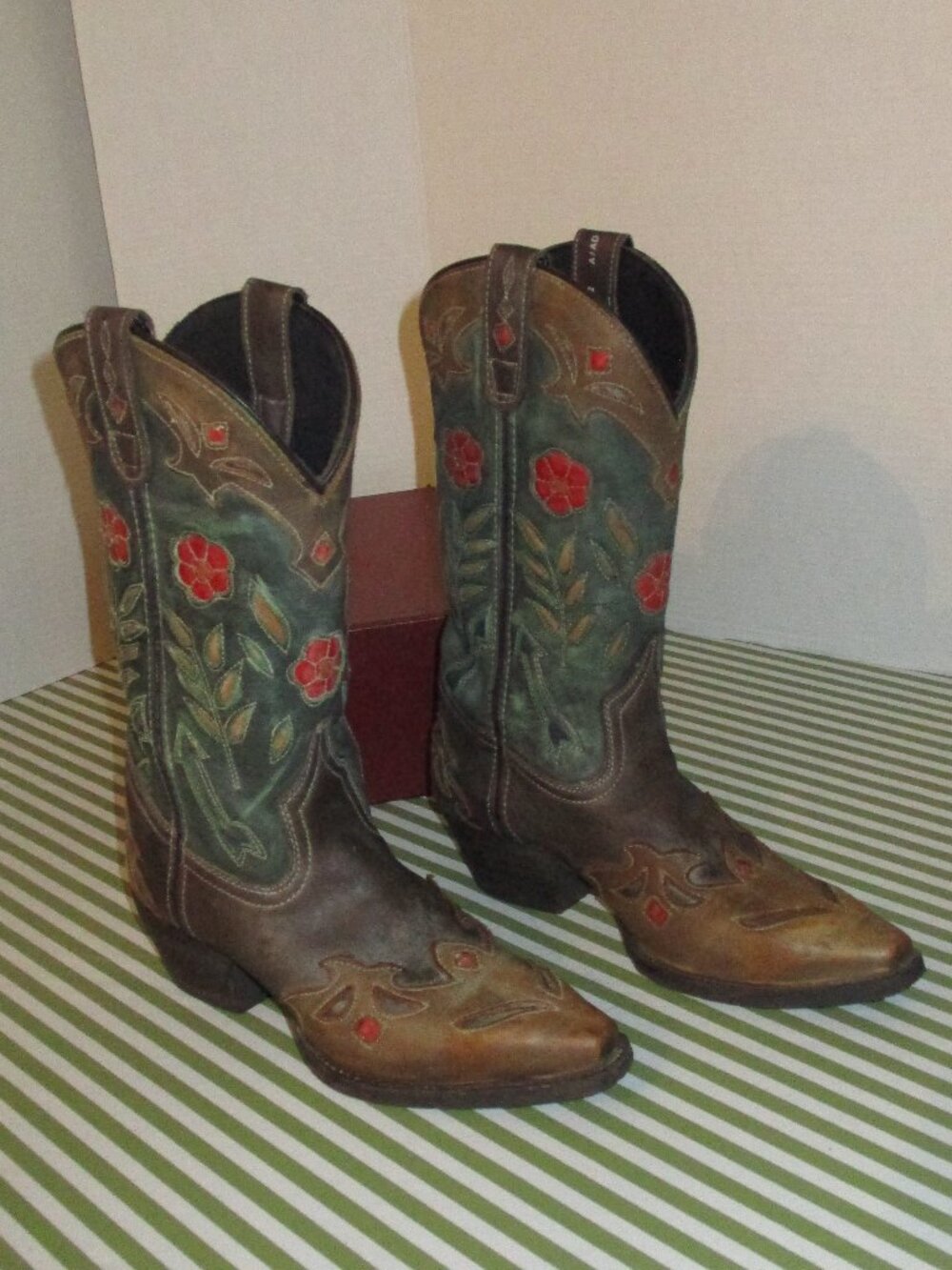 Miss Kate Laredo Cowboy Boots